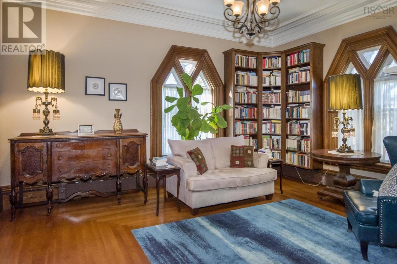 57 William Street Property Photo 7