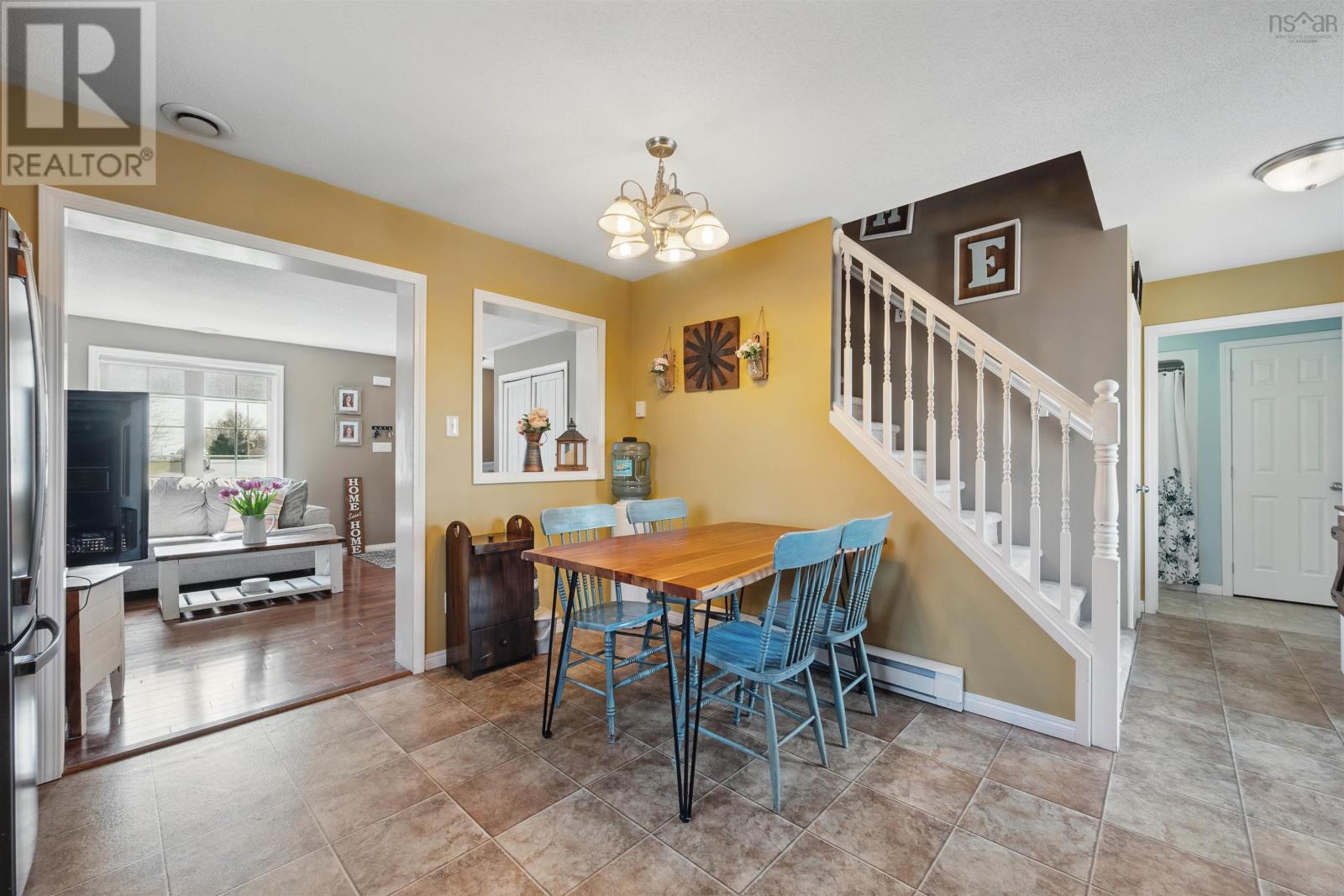32 Avonview Property Photo 5