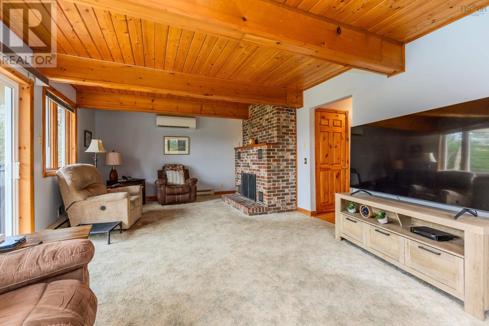 104 Cameron Road Property Photo 12