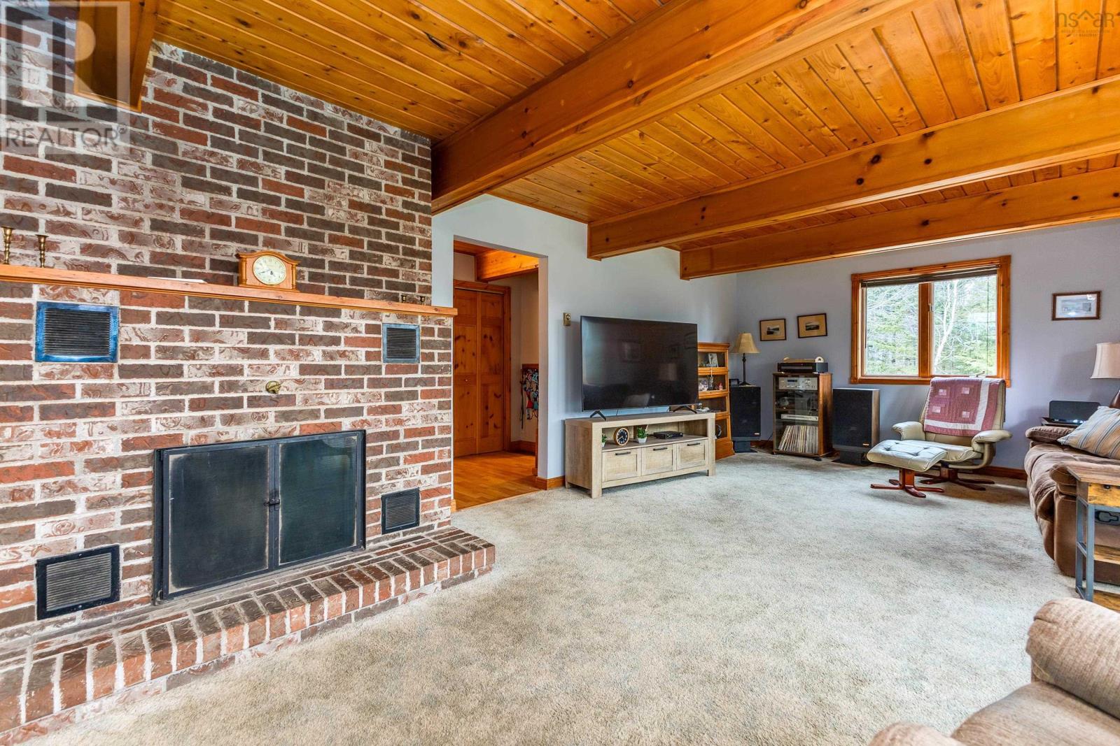 104 Cameron Road Property Photo 14