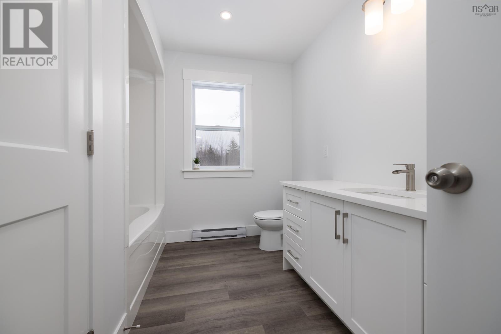 47 Theresa Court Property Photo 17