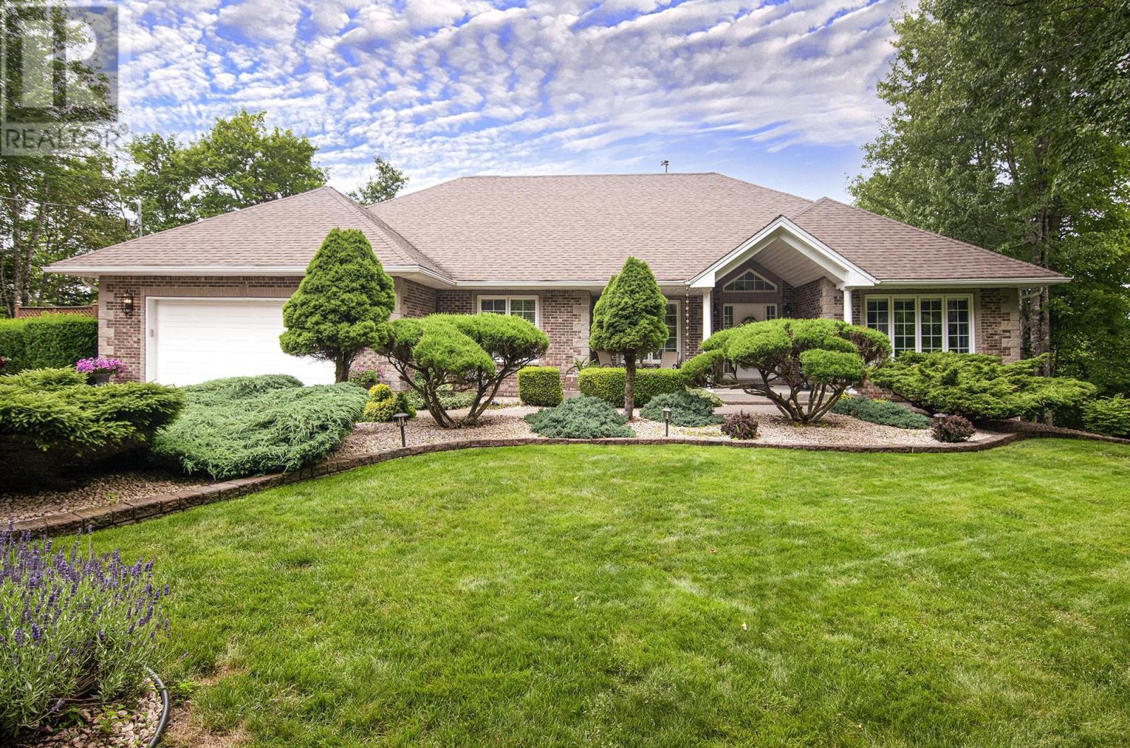 182 Thompson Run Property Photo 1