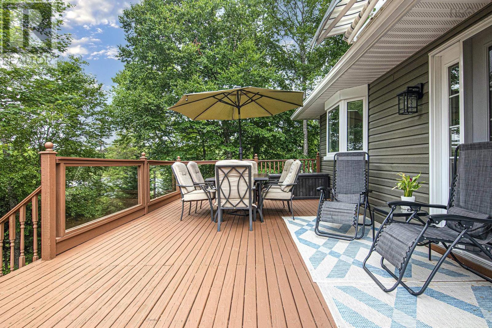 182 Thompson Run Property Photo 32