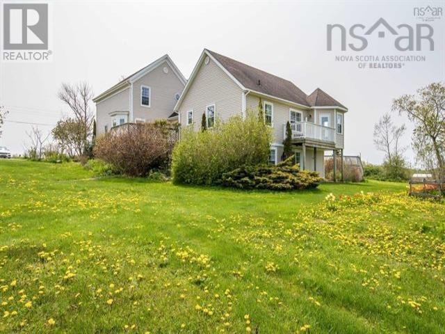 53 King Street Property Photo 3