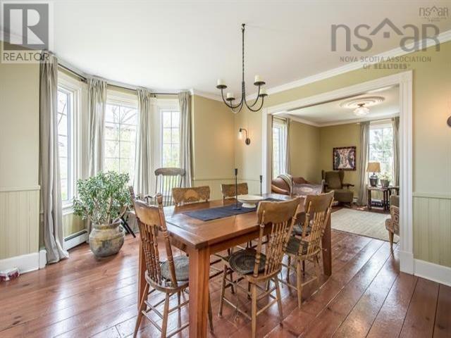 53 King Street Property Photo 10