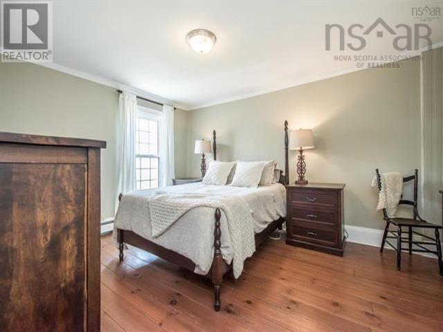 53 King Street Property Photo 23