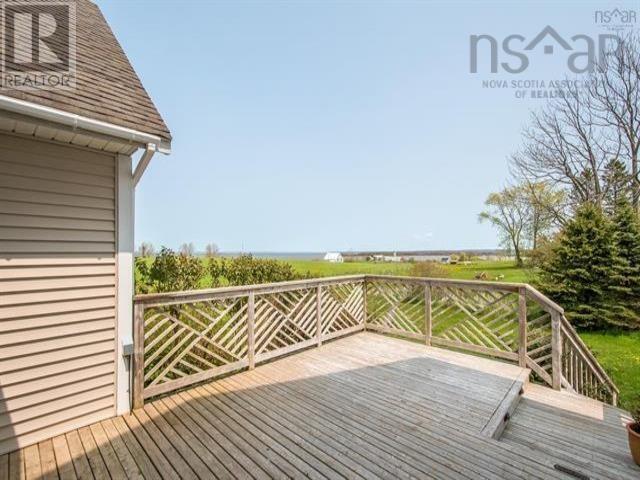 53 King Street Property Photo 29