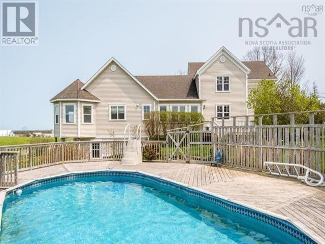 53 King Street Property Photo 30
