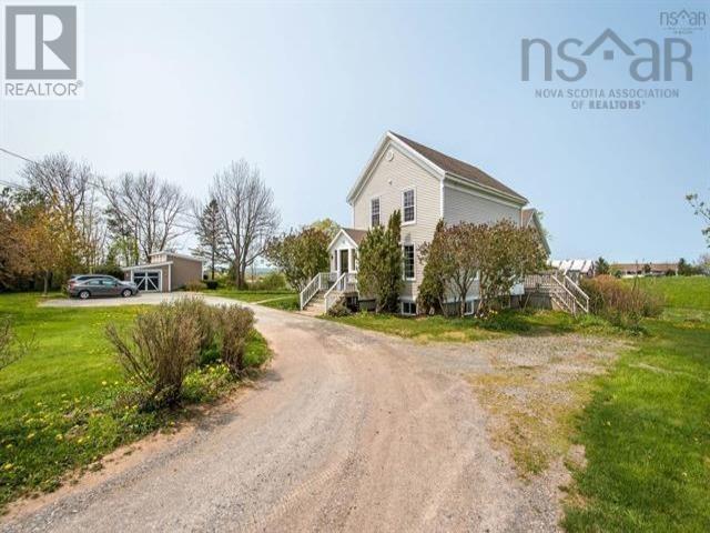53 King Street Property Photo 33