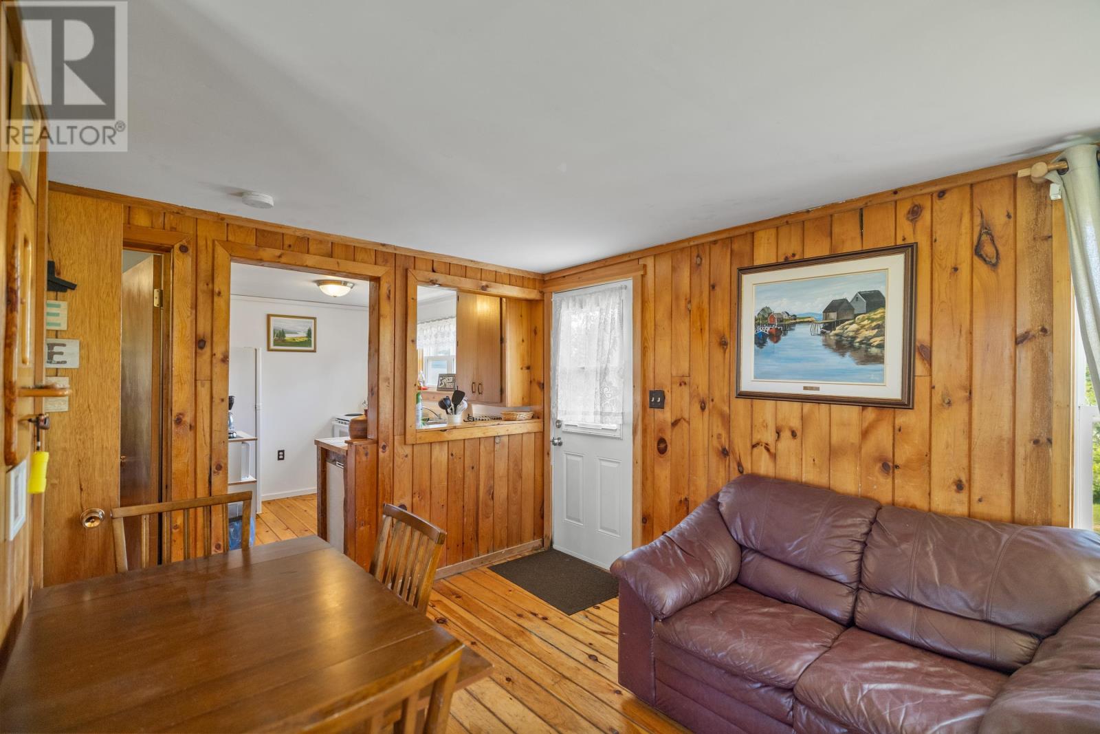 687 Turret Bell Road Property Photo 3
