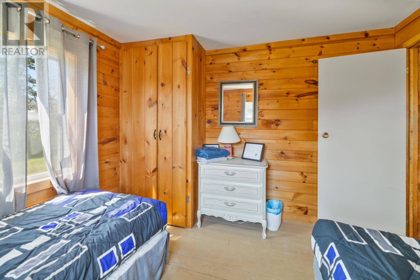 687 Turret Bell Road Property Photo 17