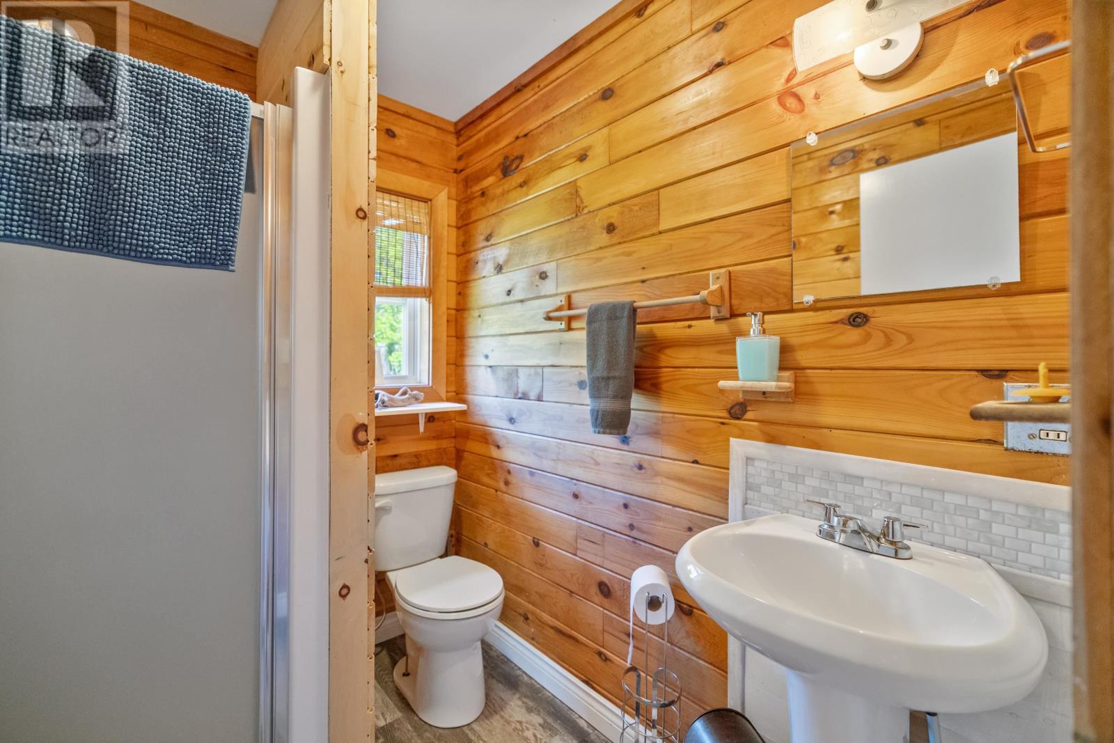 687 Turret Bell Road Property Photo 38