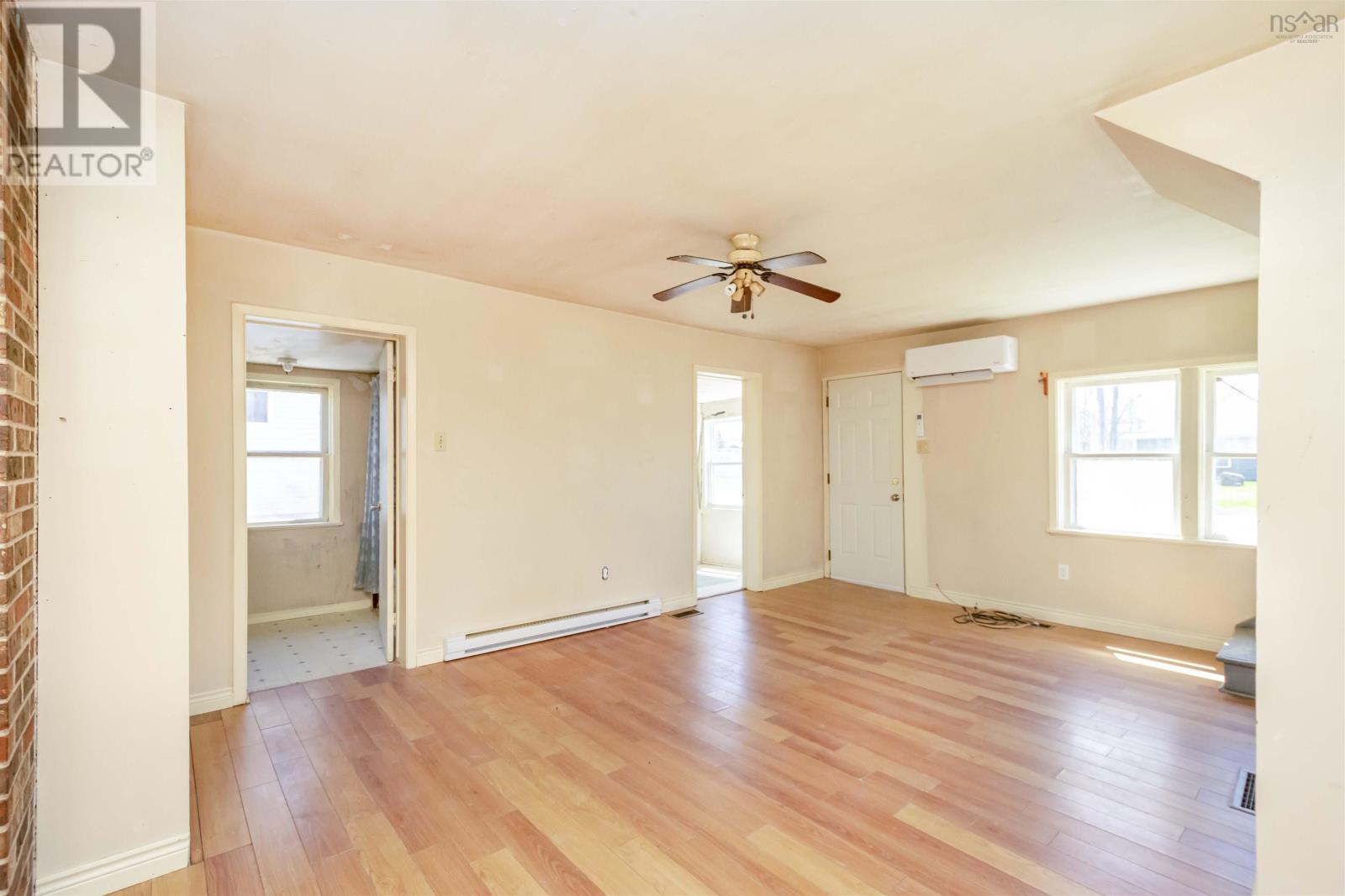 83 Main Street Property Photo 16