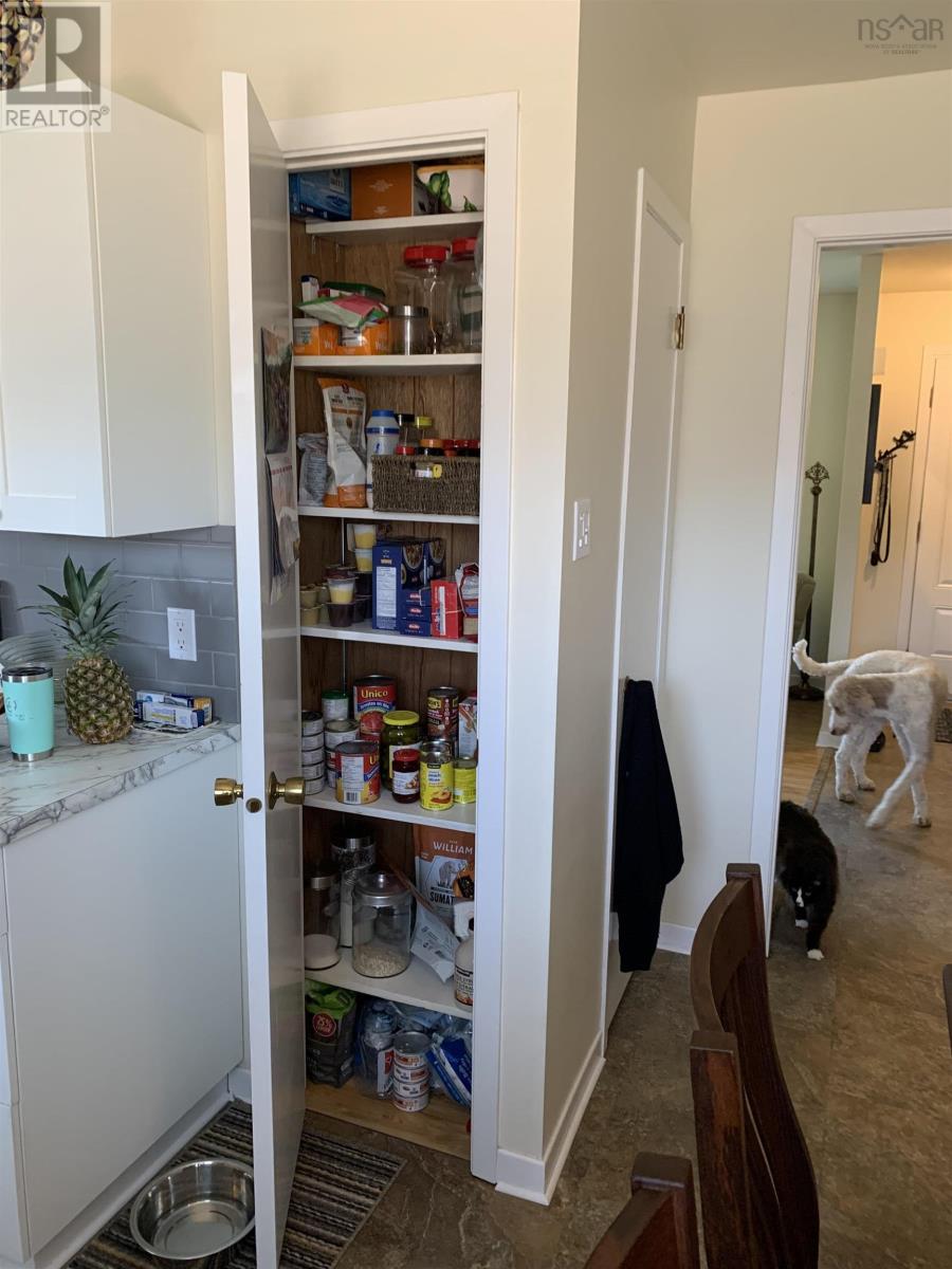 39 William Street Property Photo 15