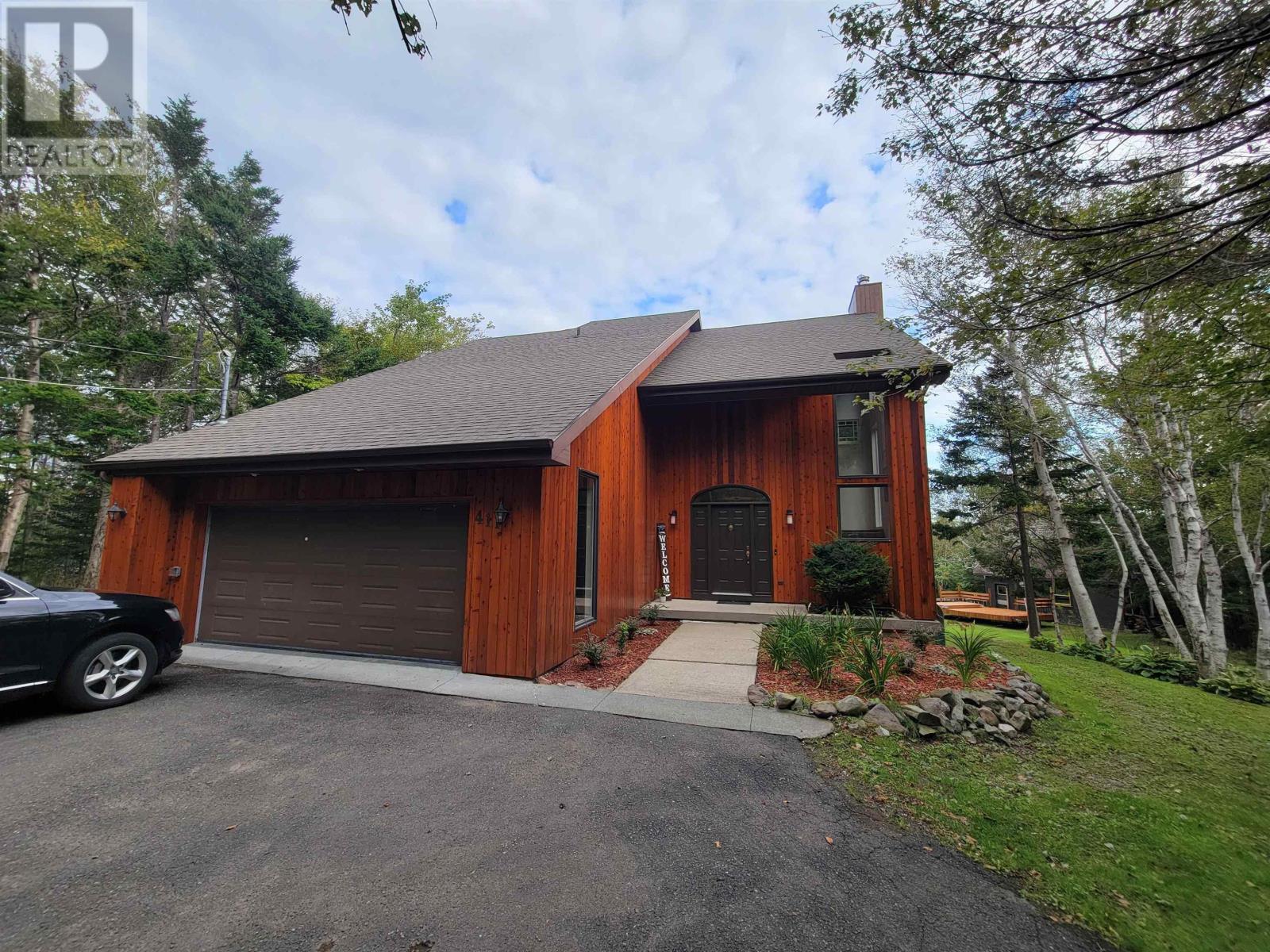 411 Malcolm's Road Property Photo 1