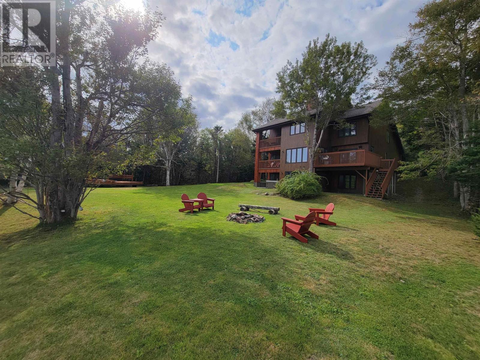 411 Malcolm's Road Property Photo 2