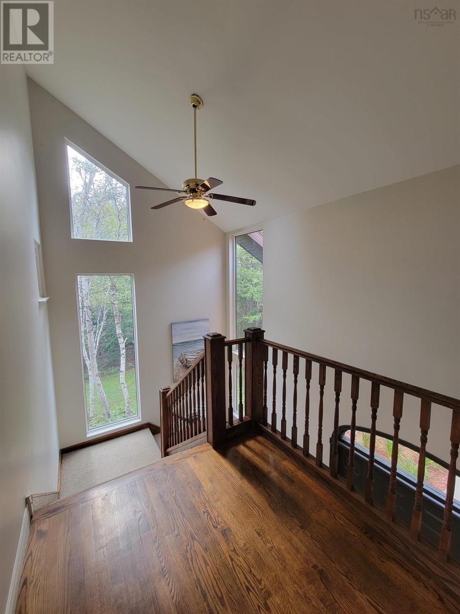 411 Malcolm's Road Property Photo 18