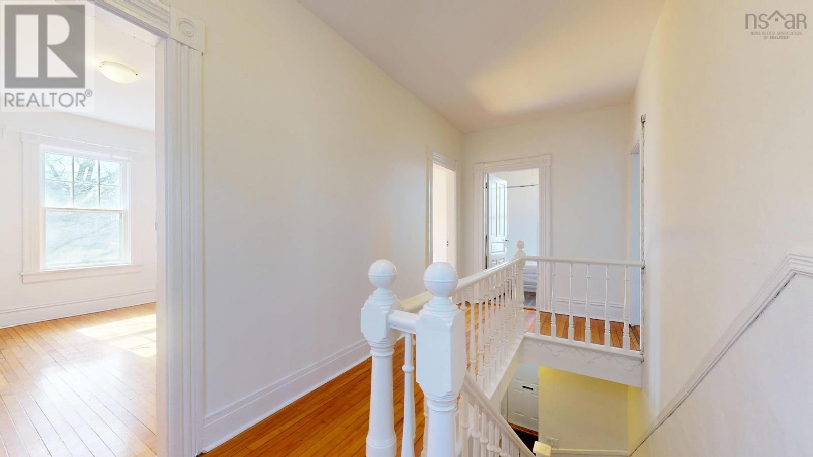 2683-87 Fuller Terrace Property Photo 33