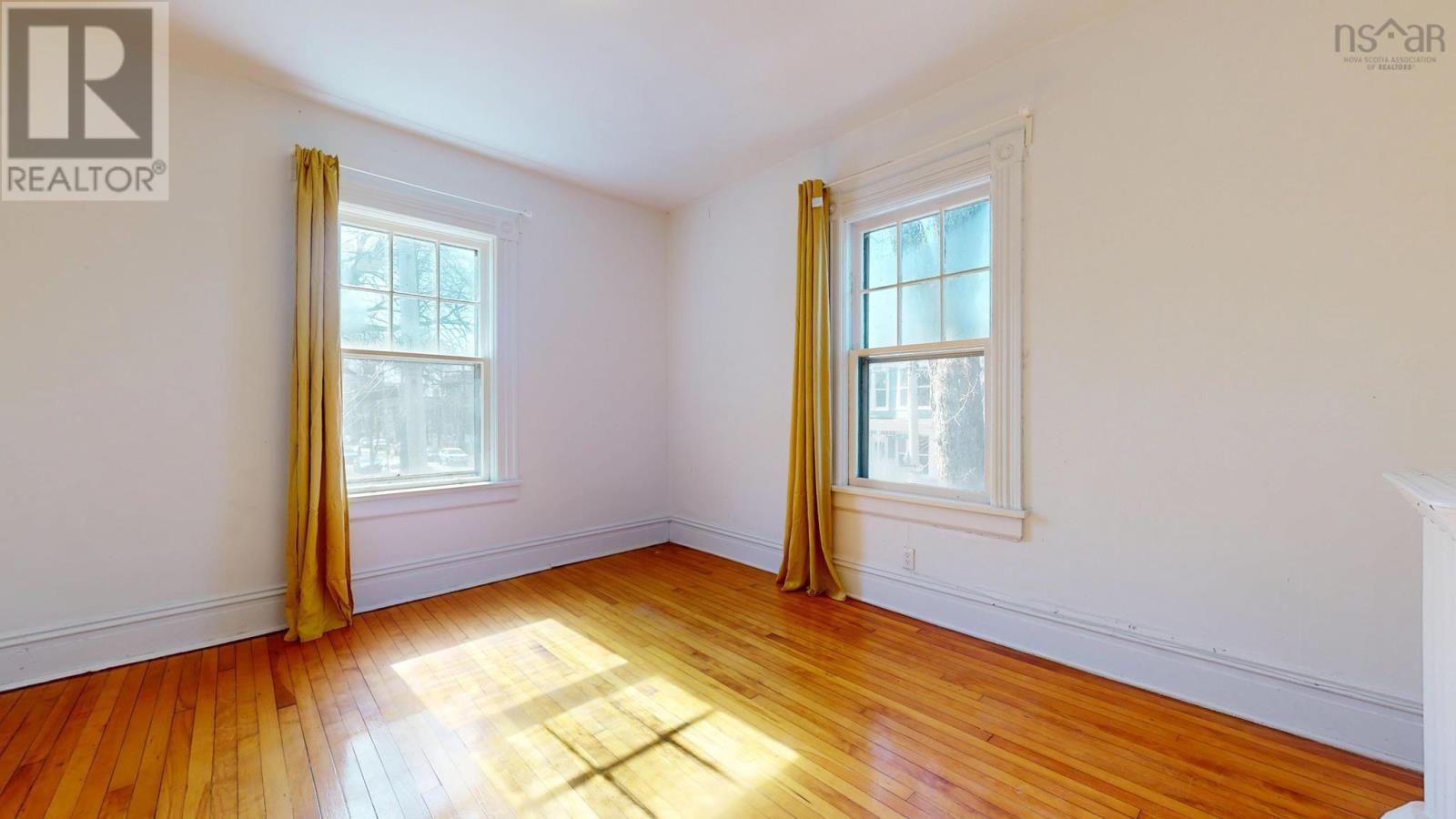 2683-87 Fuller Terrace Property Photo 36