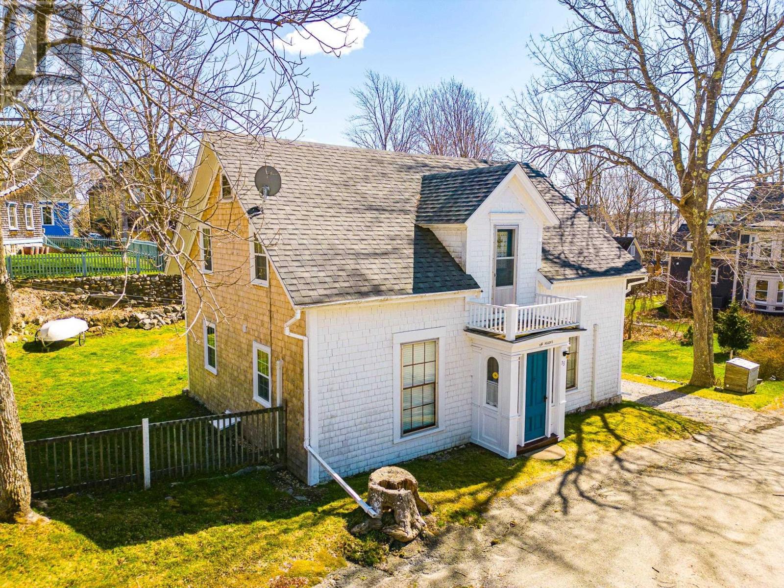 15 John Street Property Photo 2
