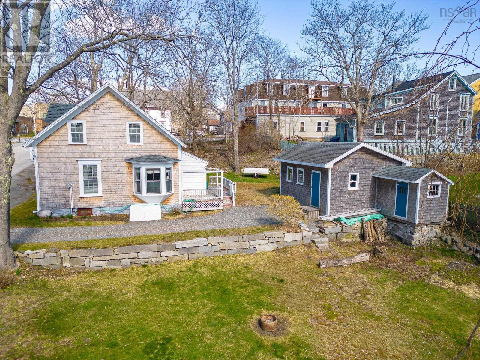 15 John Street Property Photo 4