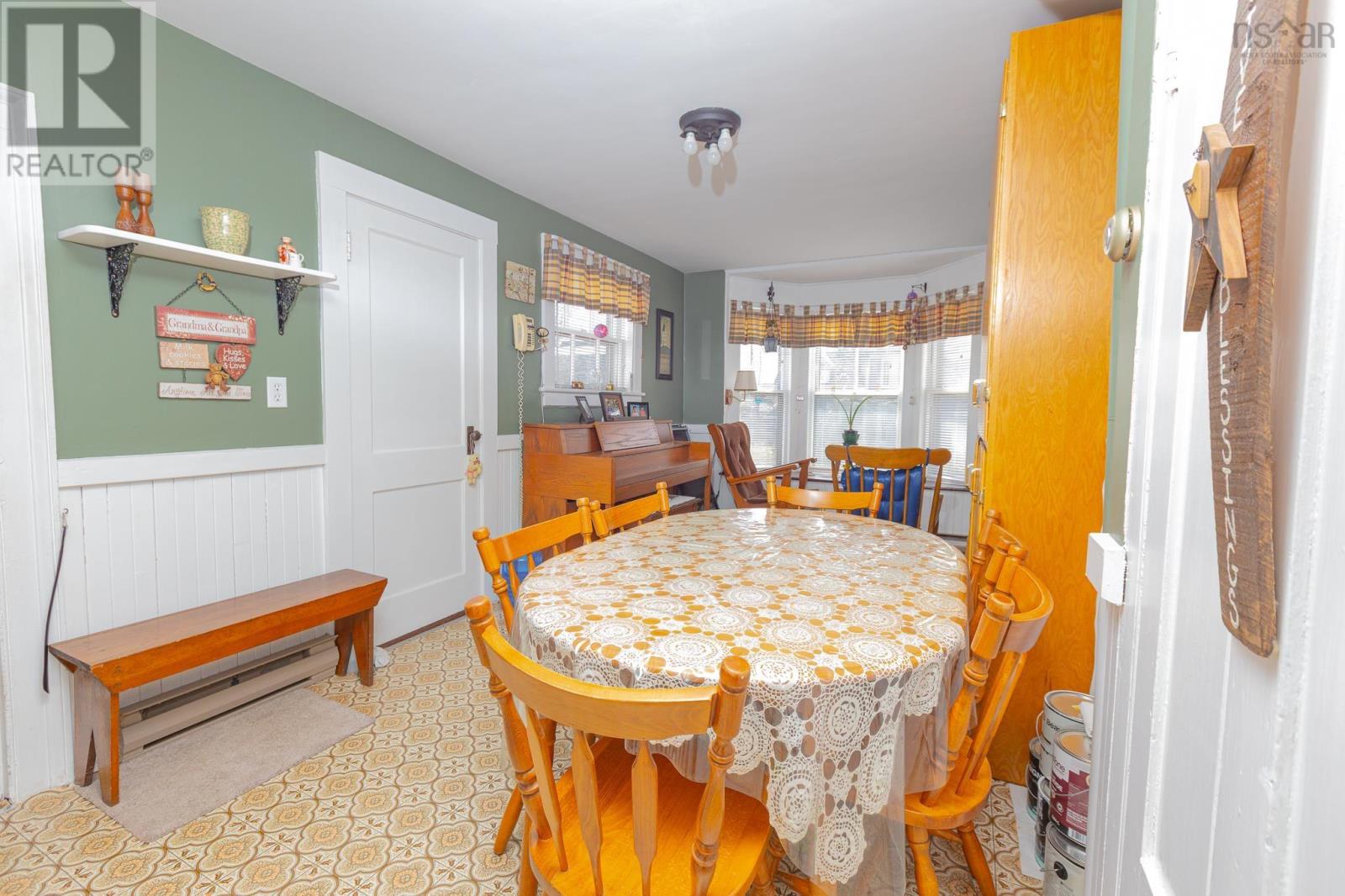 15 John Street Property Photo 11