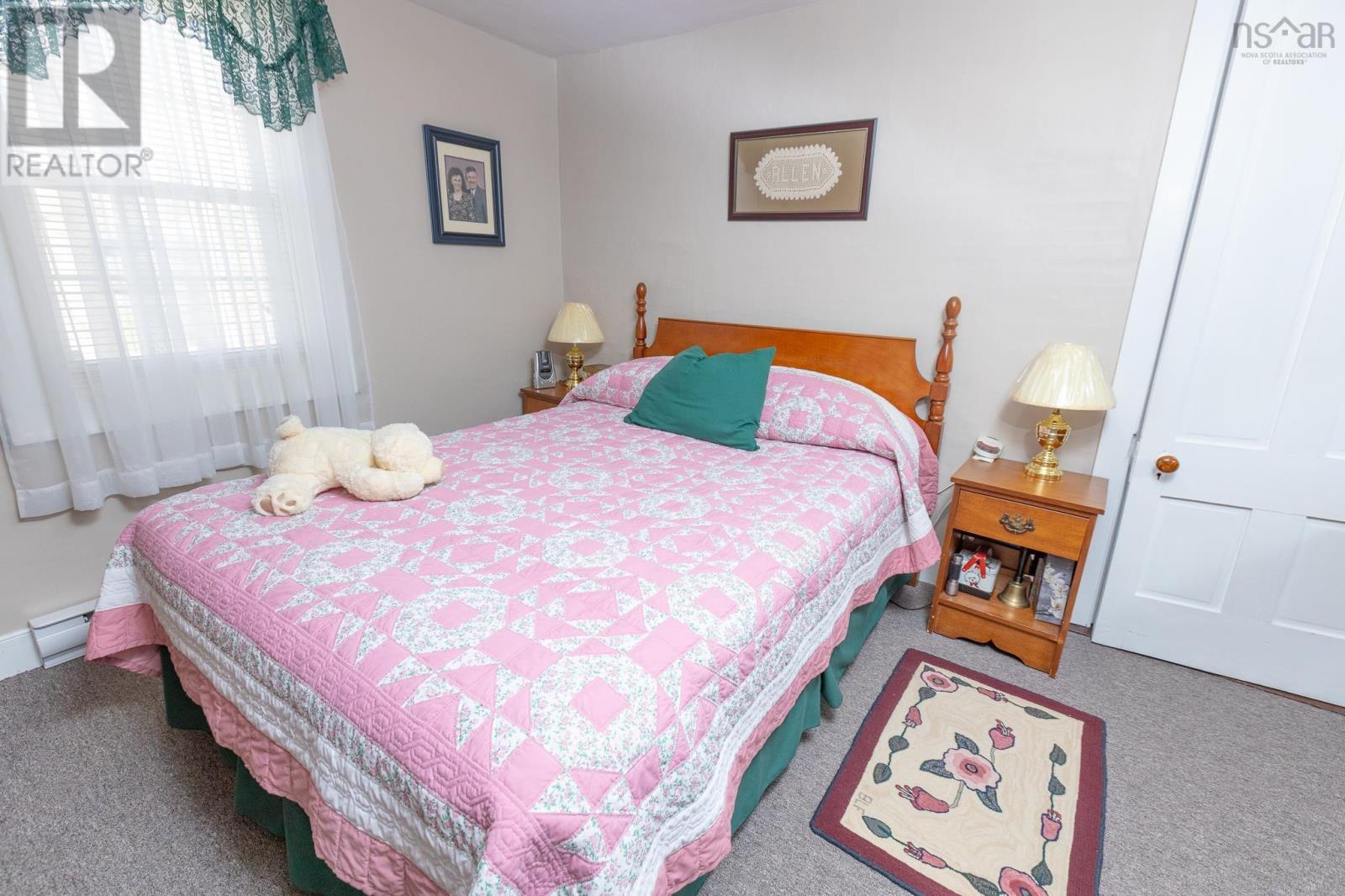 15 John Street Property Photo 31