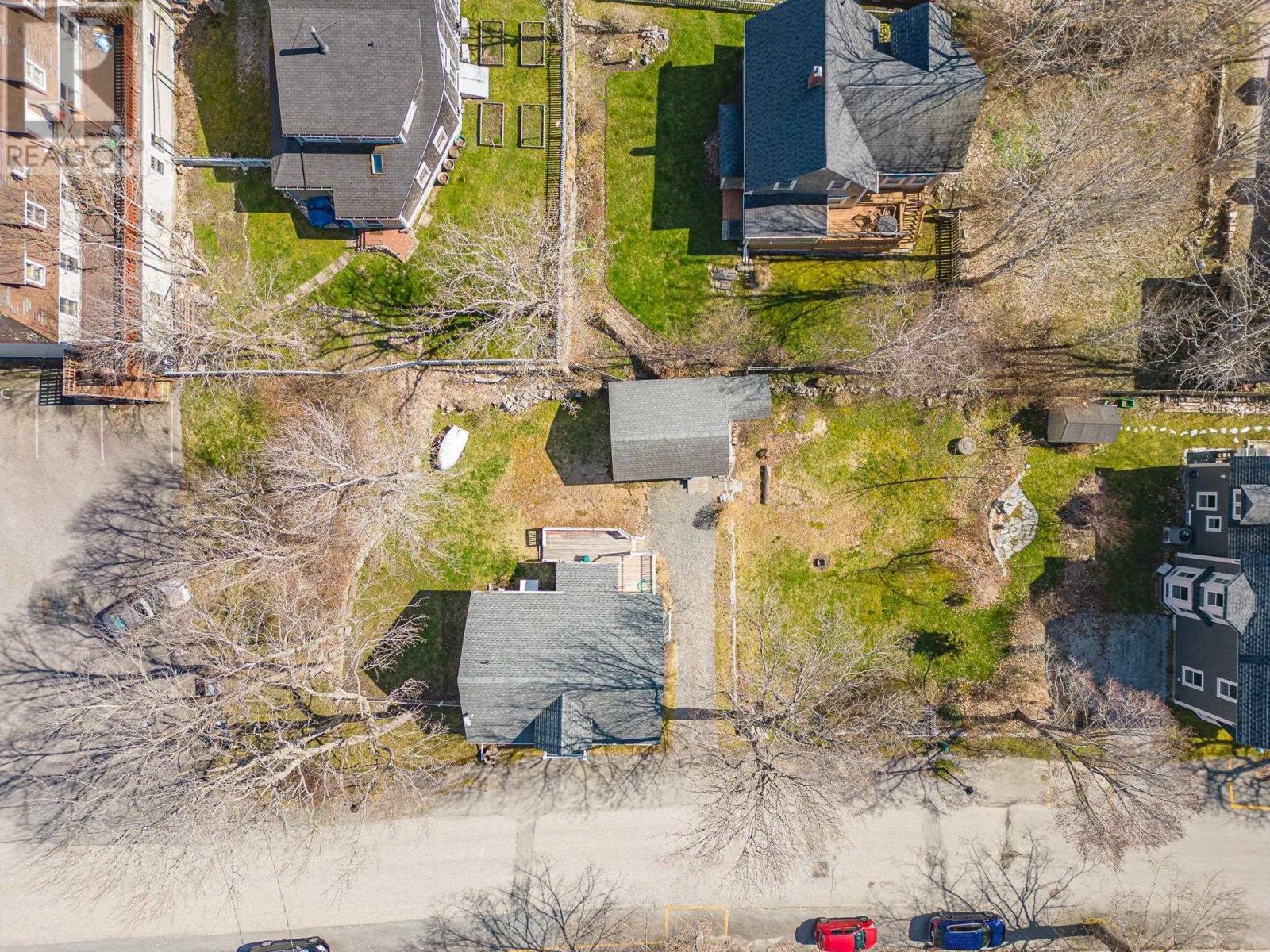 15 John Street Property Photo 40
