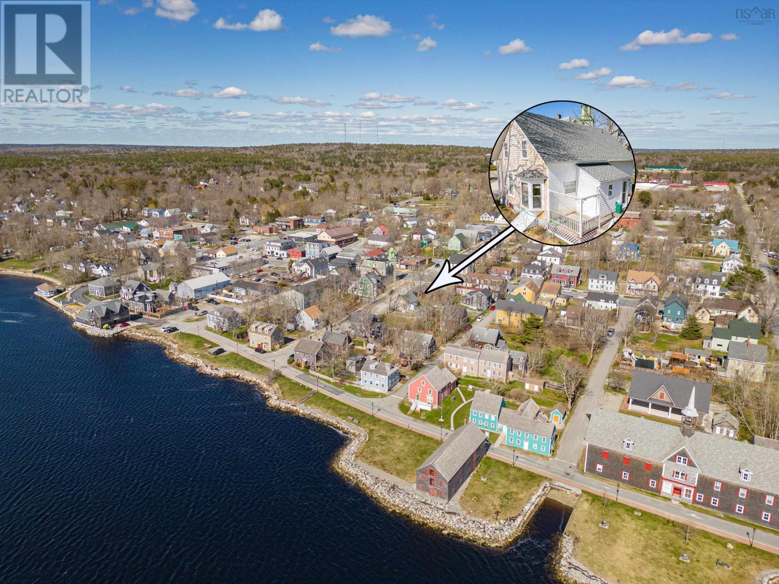 15 John Street Property Photo 46