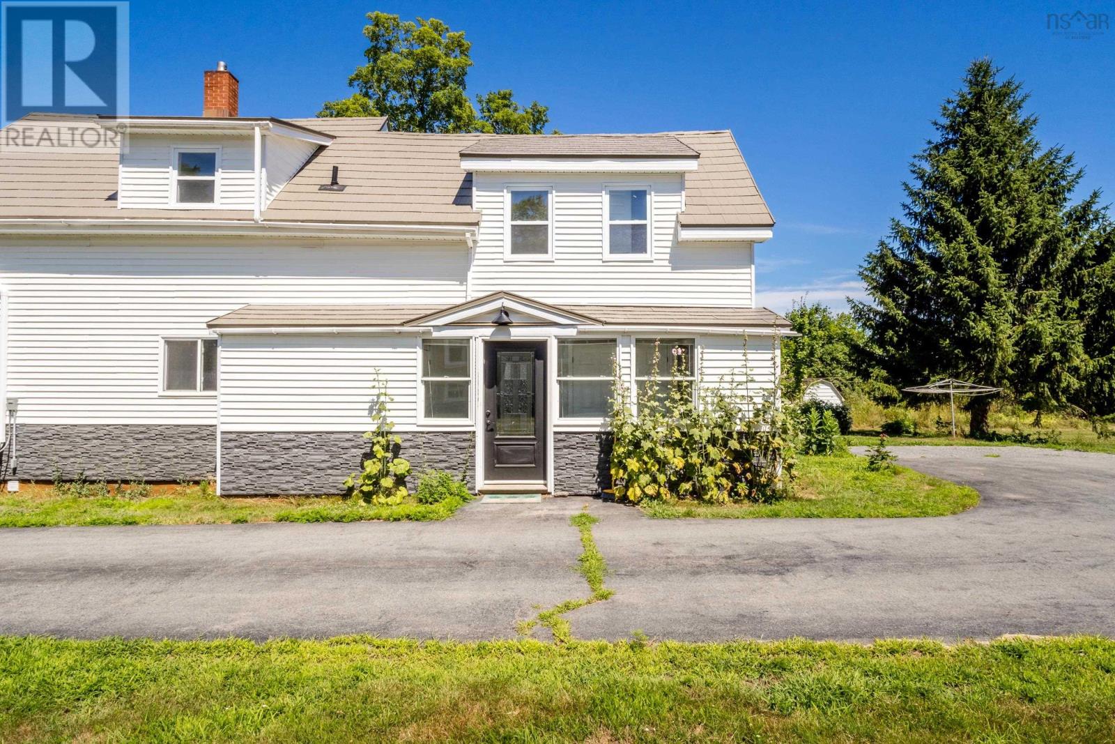 126 Commercial Street Property Photo 48