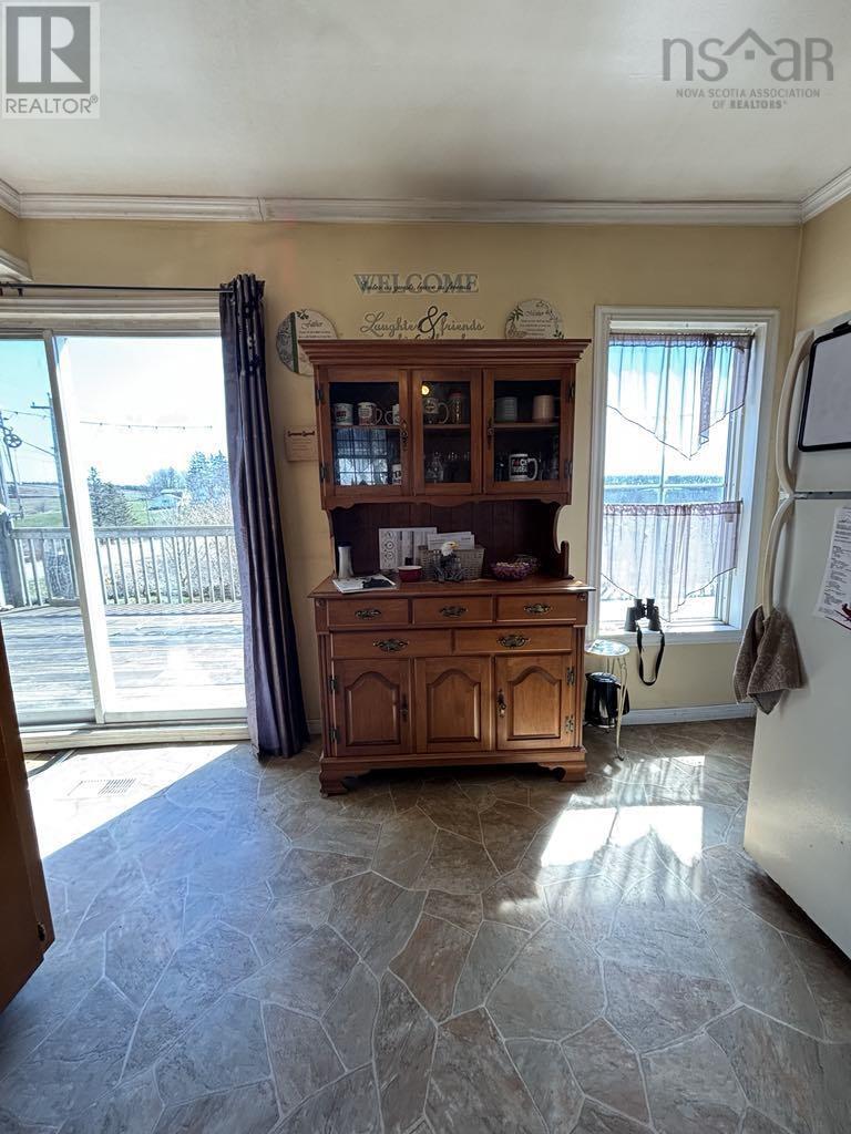 5 Strickland Road Property Photo 20