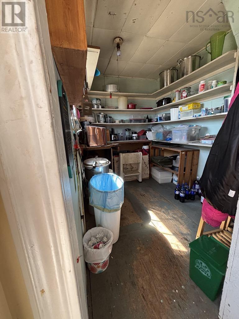 5 Strickland Road Property Photo 21