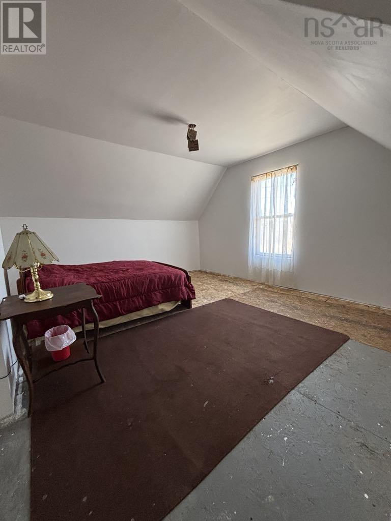 5 Strickland Road Property Photo 32