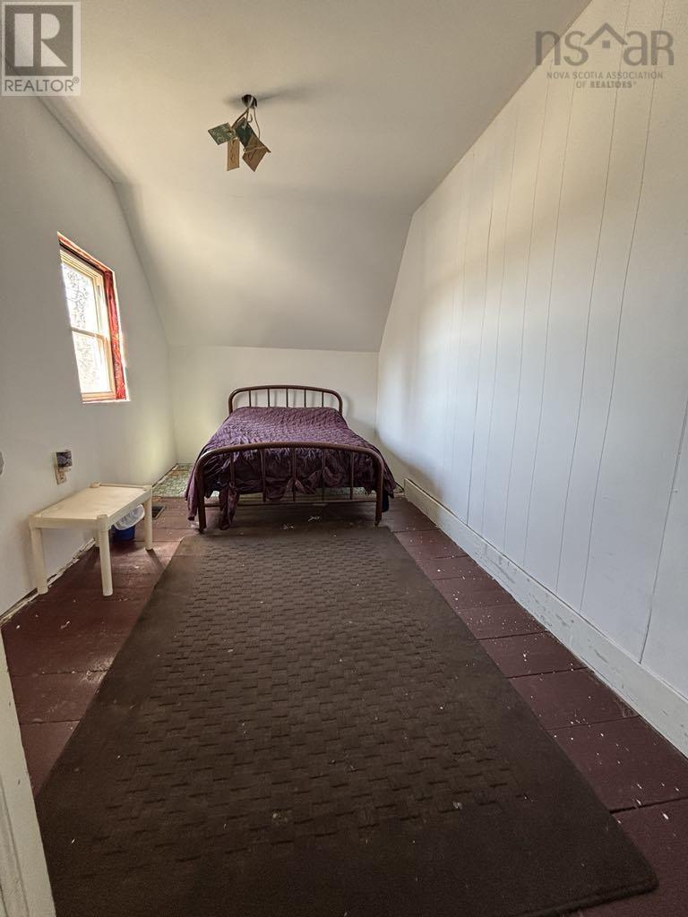 5 Strickland Road Property Photo 34