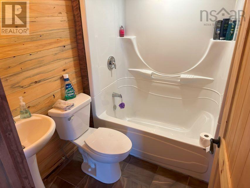 1648 Upper Glencoe Road Property Photo 23