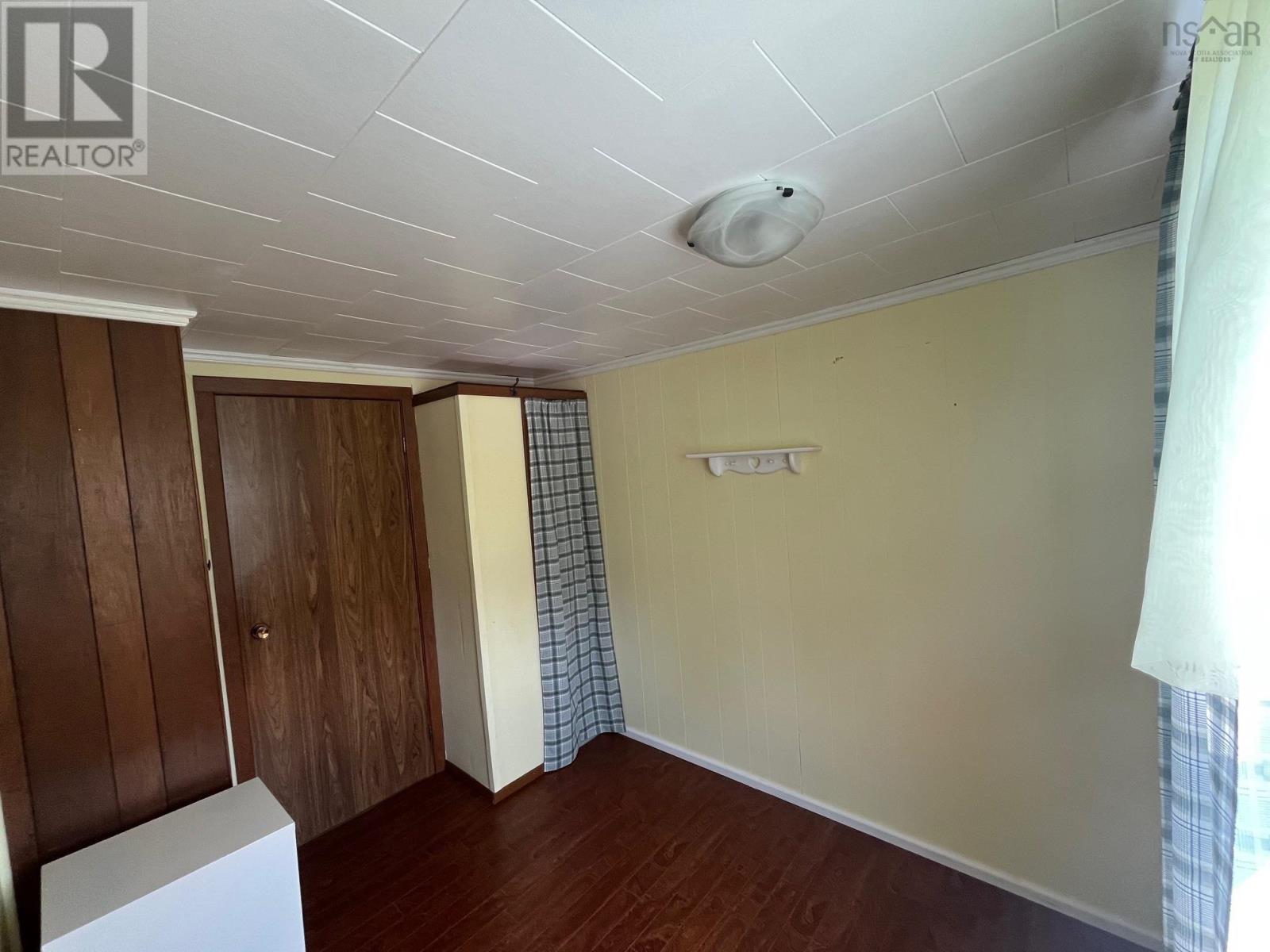 5886 Highway 2 Property Photo 22