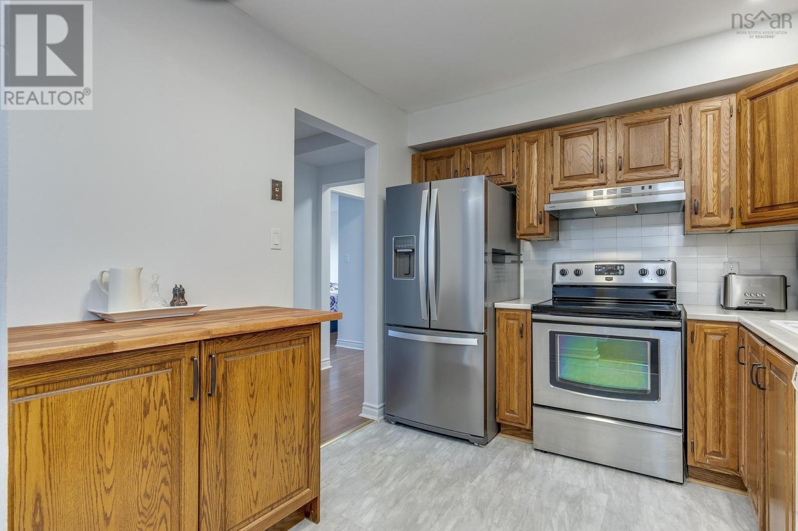 306 64 Cumberland Drive Property Photo 6