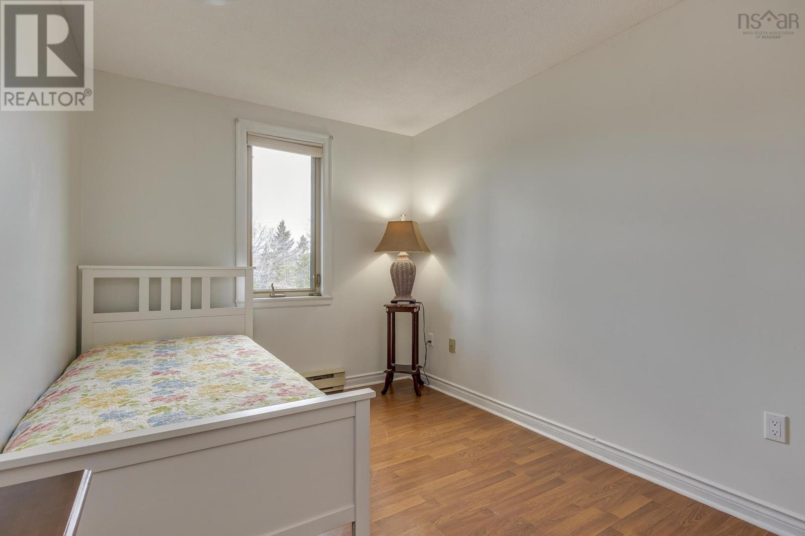 306 64 Cumberland Drive Property Photo 20