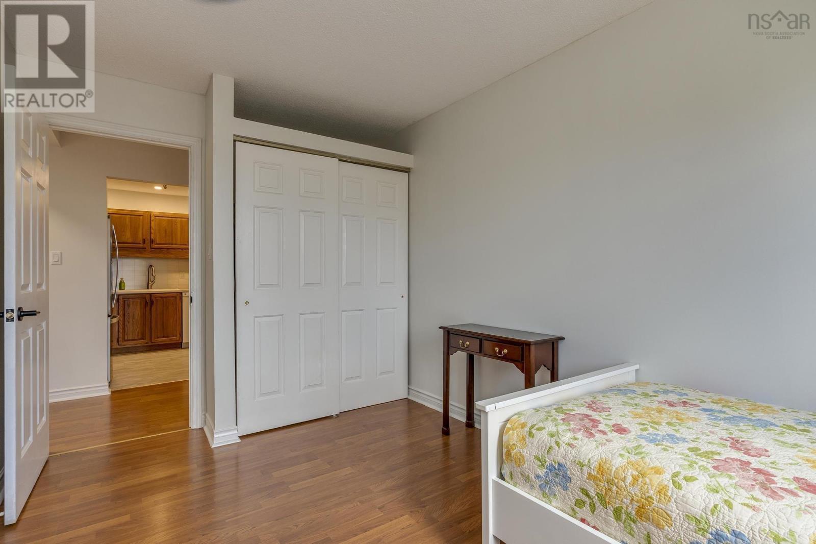 306 64 Cumberland Drive Property Photo 21