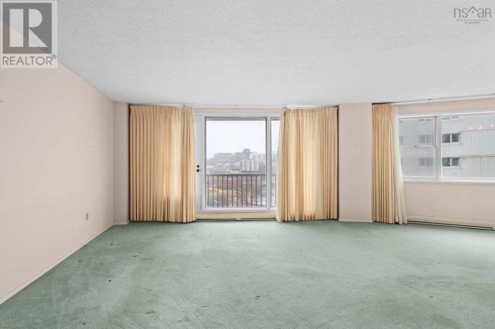 601 1074 Wellington Street Property Photo 6