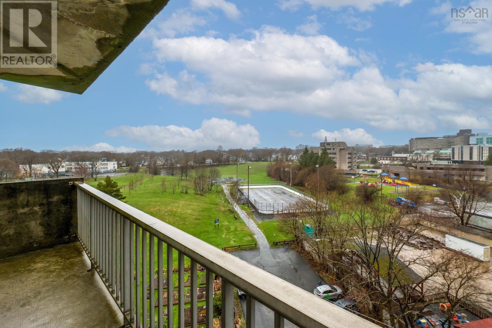 601 1074 Wellington Street Property Photo 24
