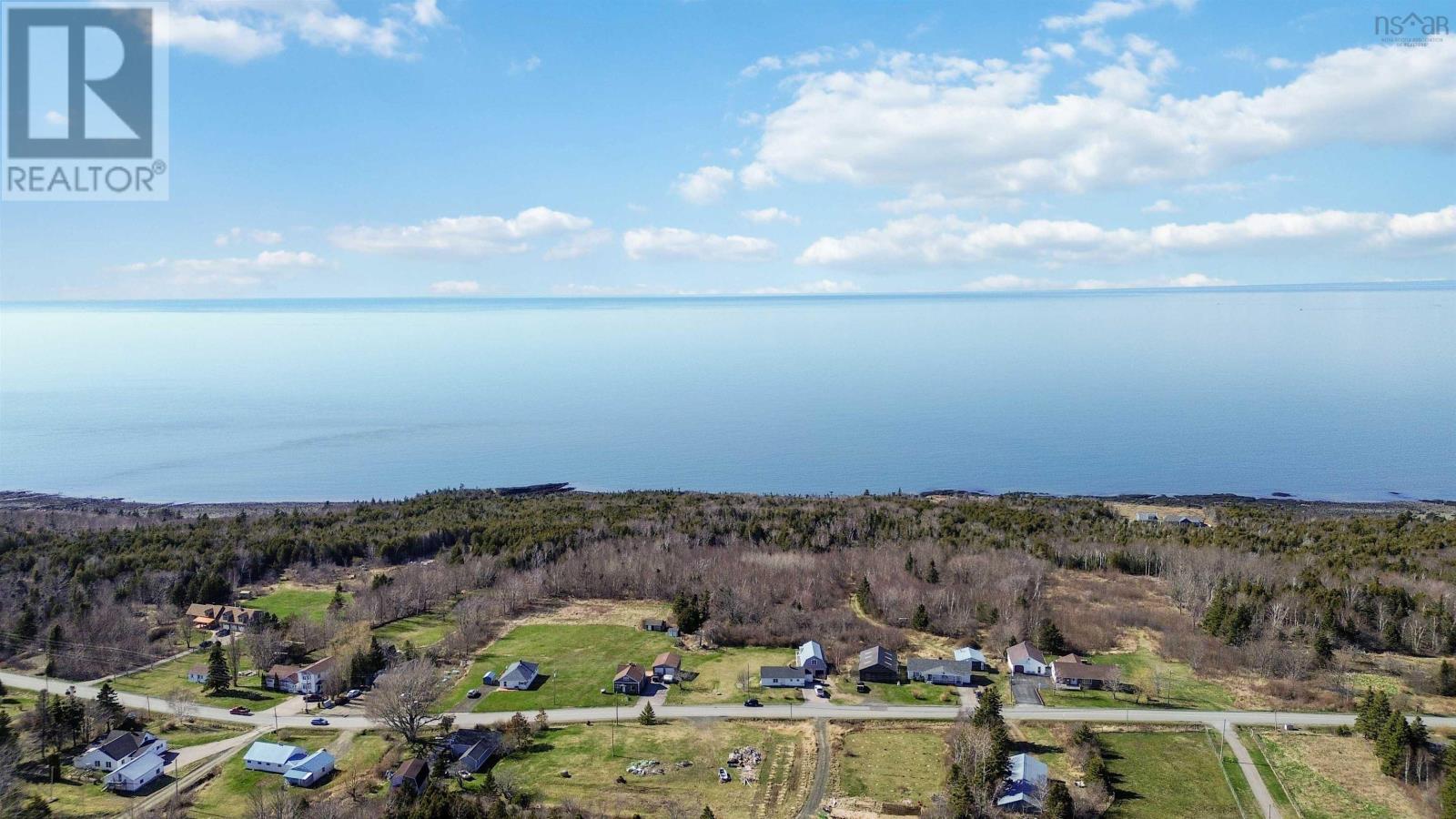 3955 Shore Road W Property Photo 12