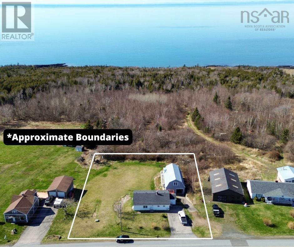 3955 Shore Road W Property Photo 15