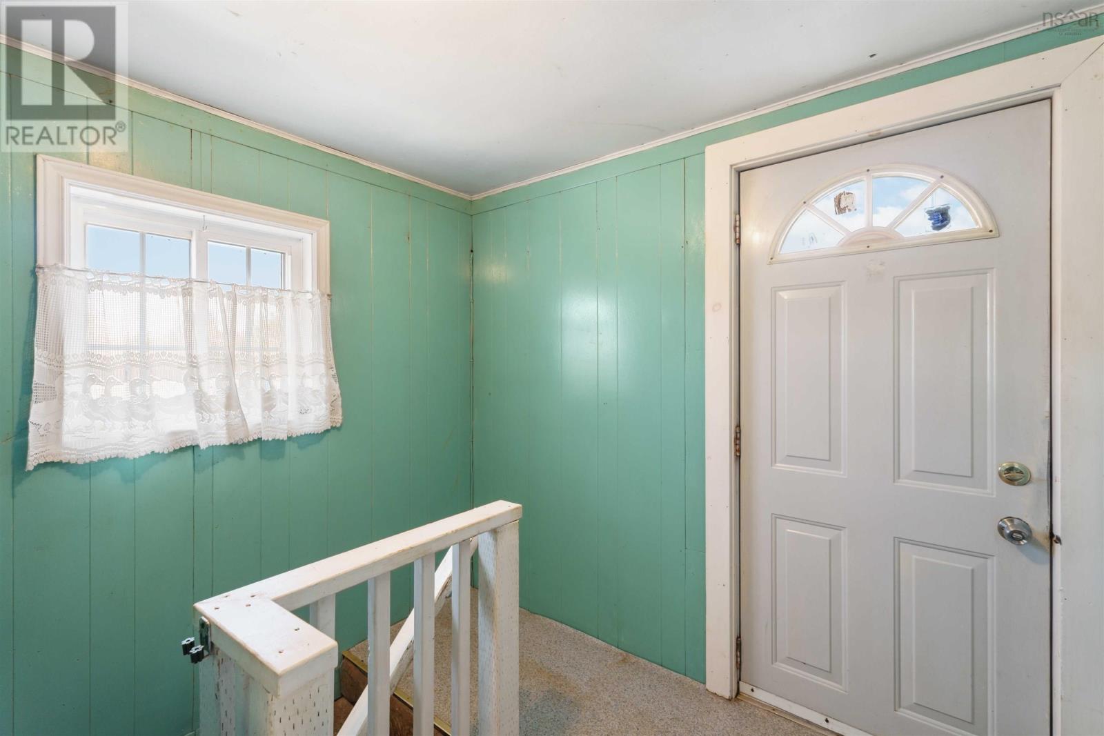 3955 Shore Road W Property Photo 21