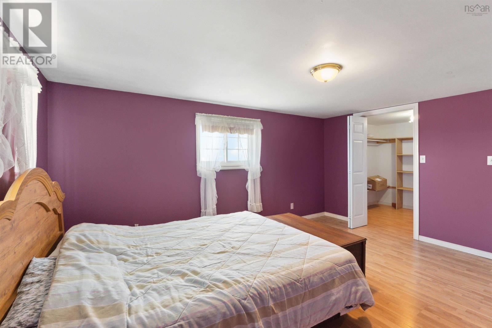 3955 Shore Road W Property Photo 31