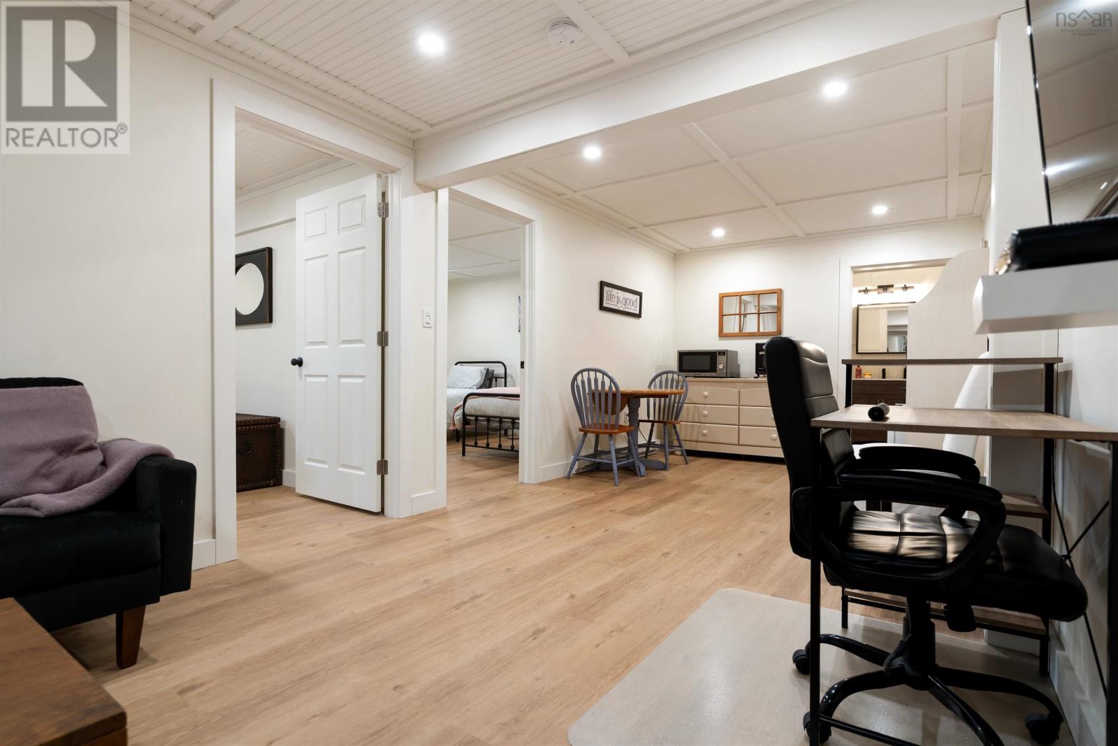 34 Birchwood Ridge Property Photo 40