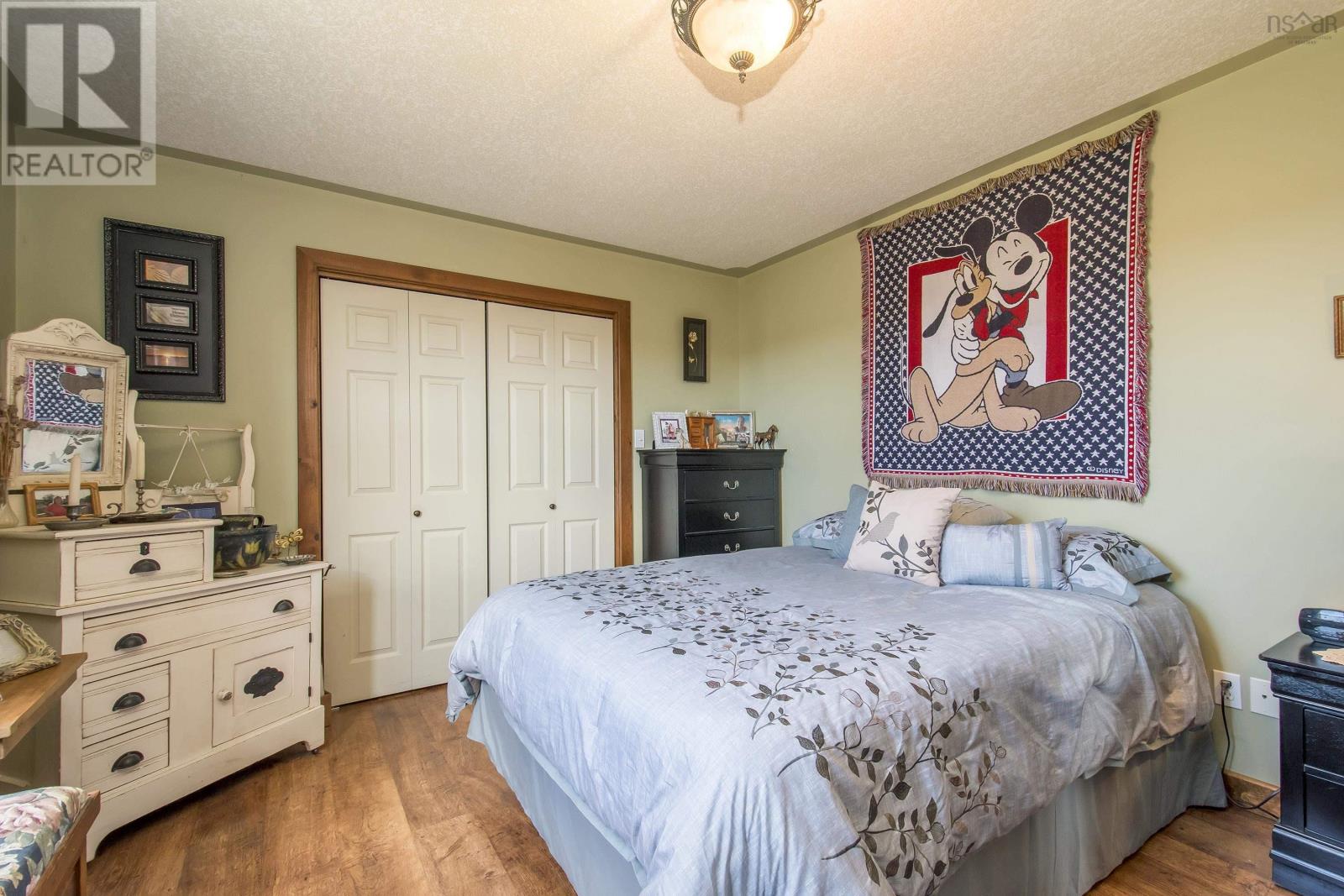 8963/8965 201 Highway Property Photo 8