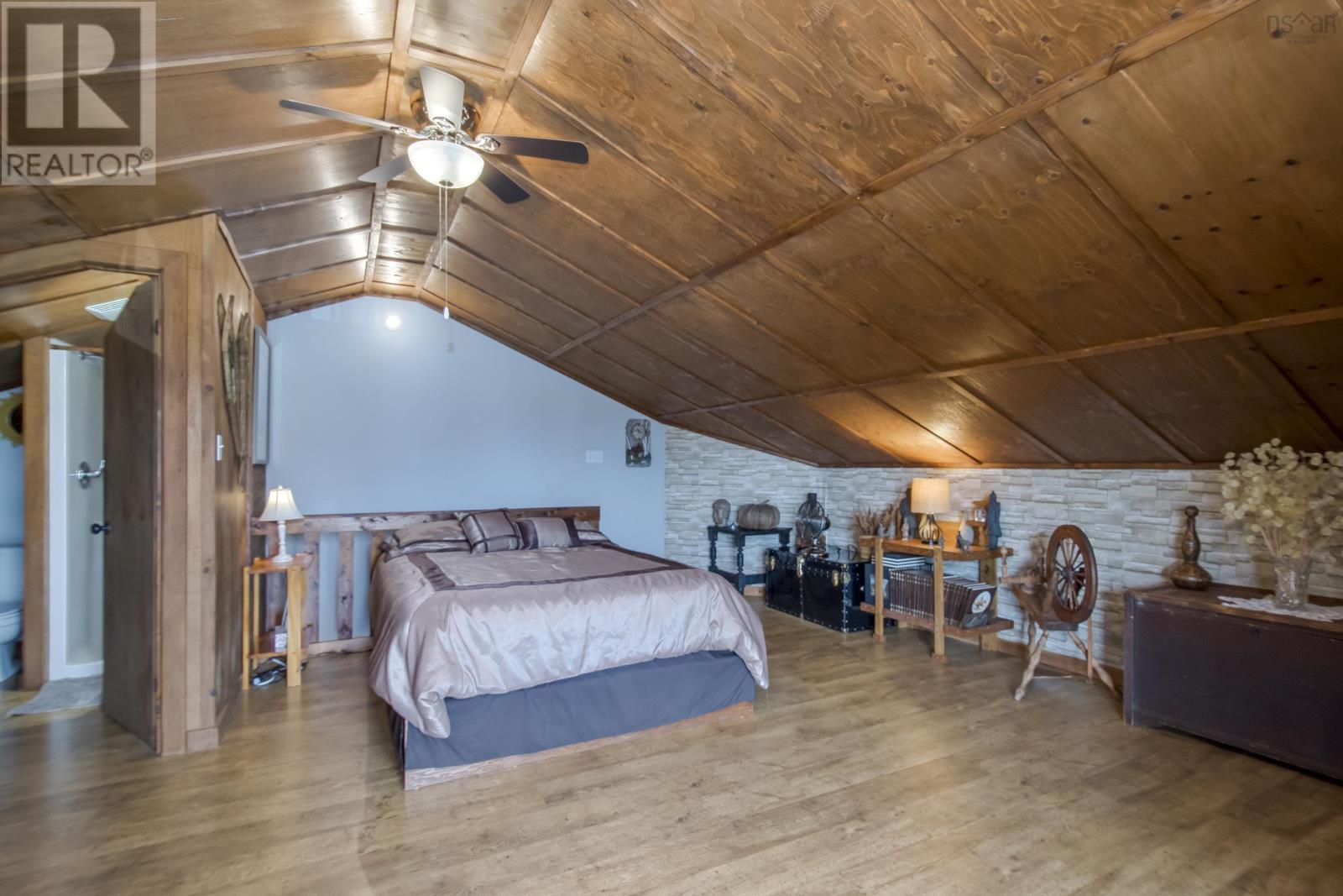 8963/8965 201 Highway Property Photo 16