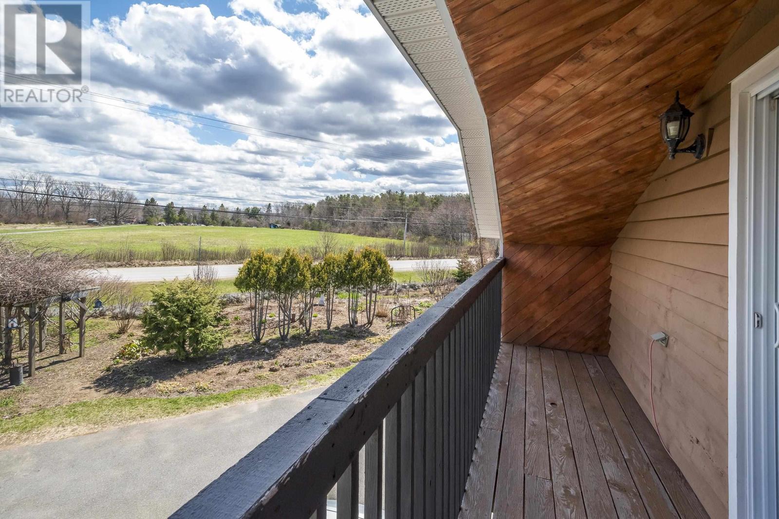 8963/8965 201 Highway Property Photo 20