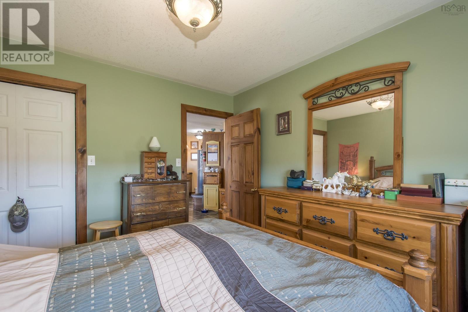 8963/8965 201 Highway Property Photo 28